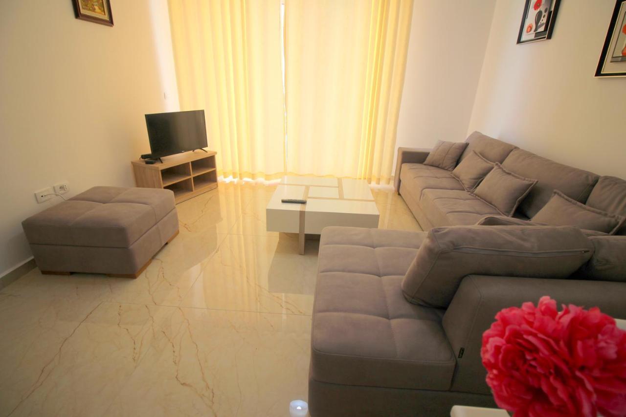 Luxury Sea View Apartaments Sarandë Eksteriør bilde