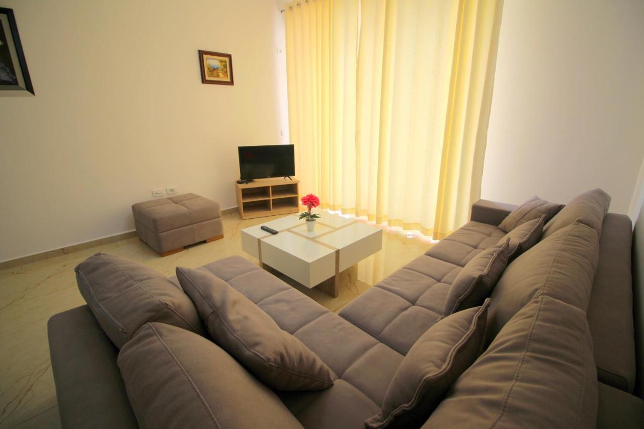 Luxury Sea View Apartaments Sarandë Eksteriør bilde