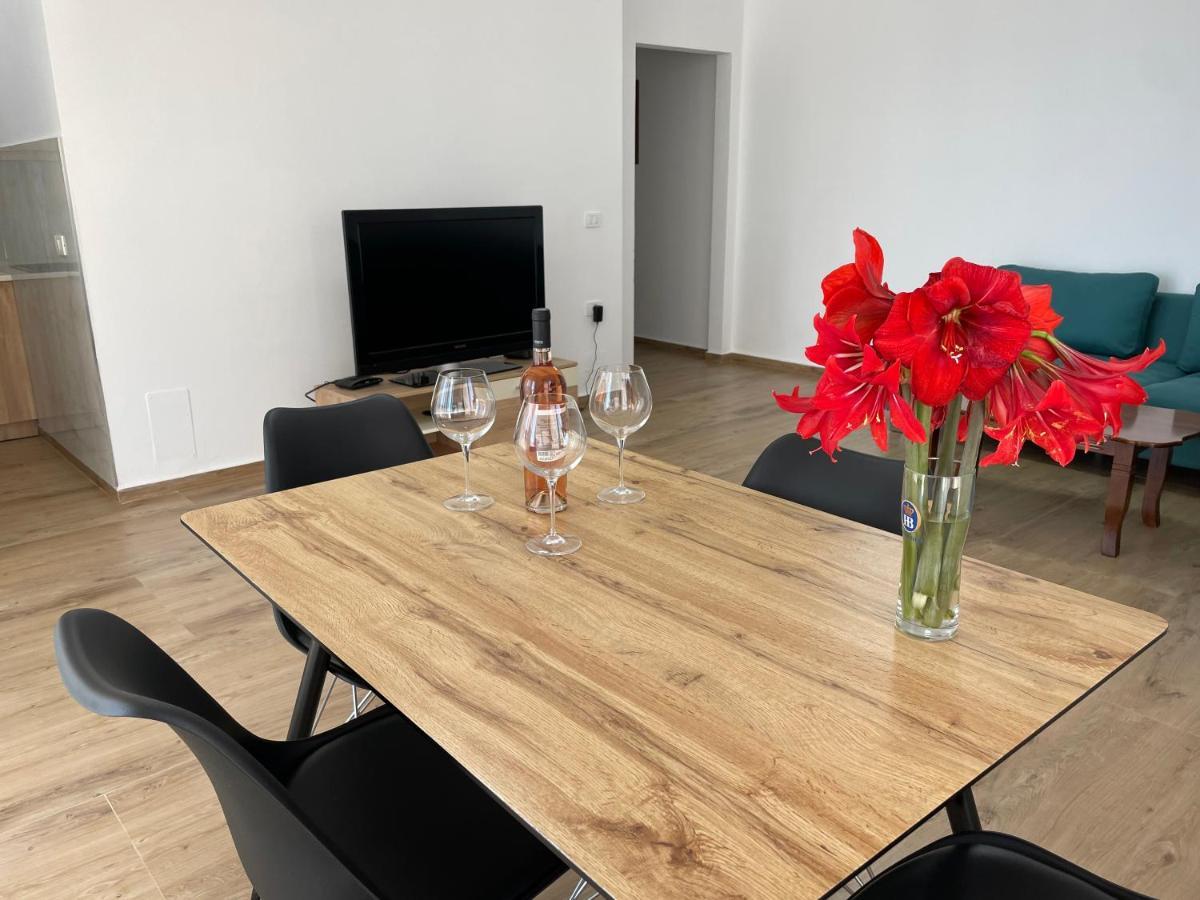 Luxury Sea View Apartaments Sarandë Eksteriør bilde