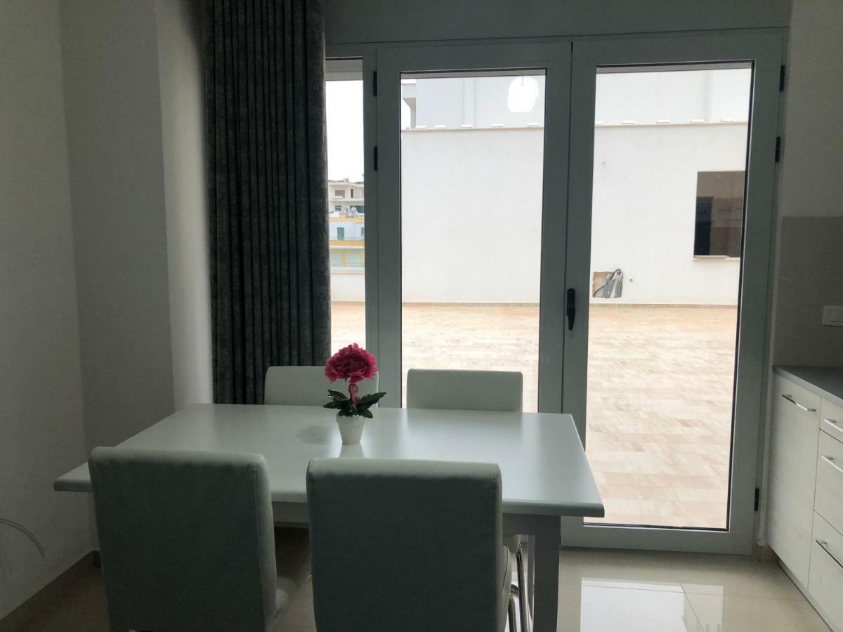 Luxury Sea View Apartaments Sarandë Eksteriør bilde
