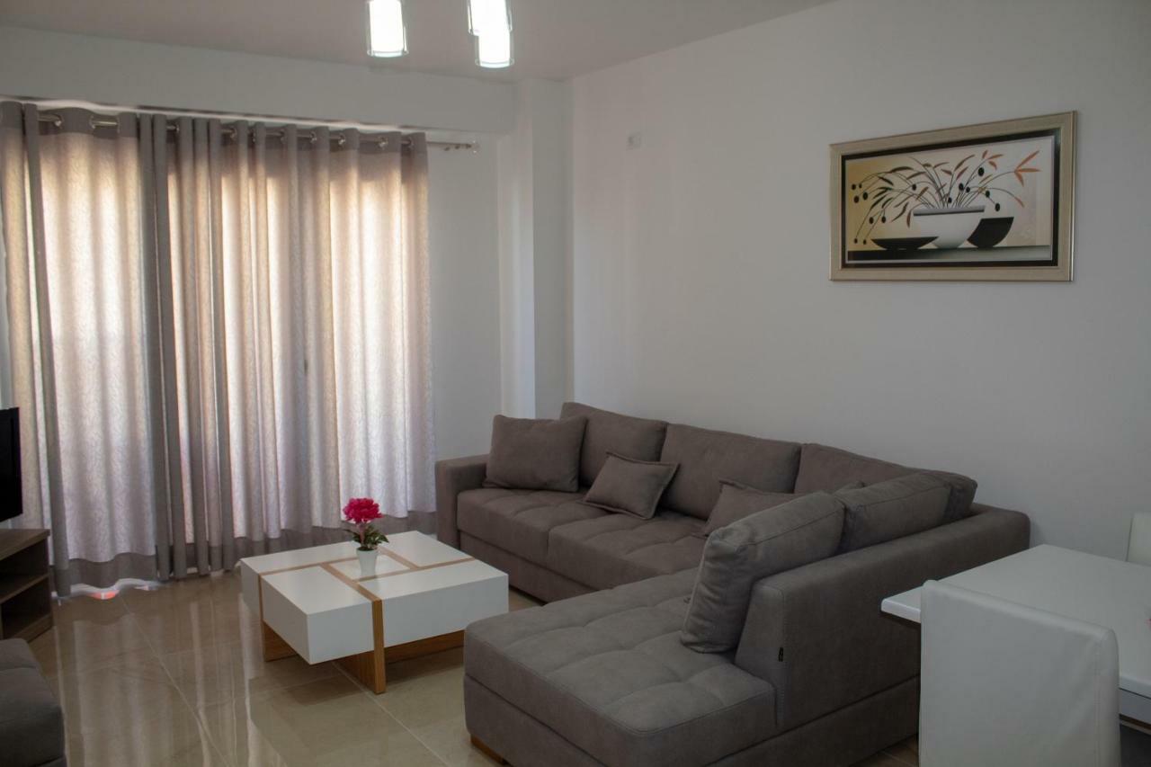 Luxury Sea View Apartaments Sarandë Eksteriør bilde